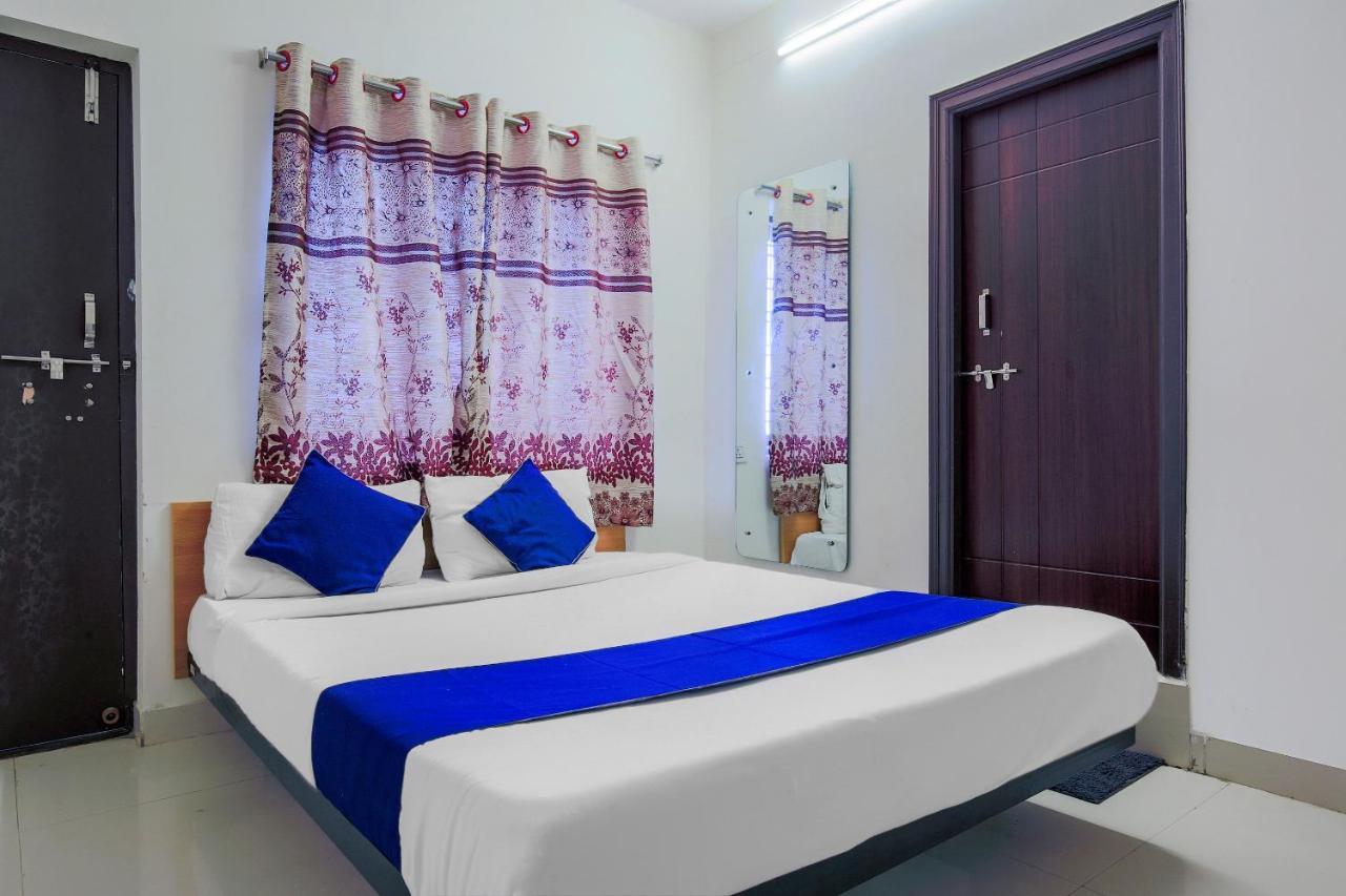 Oyo Silverkey 74581 Nallagandla Hotel Хидерабад Екстериор снимка