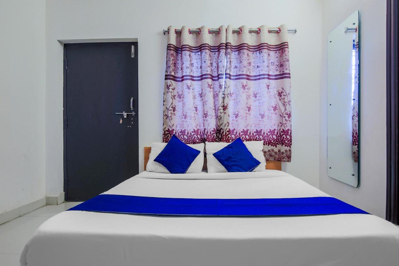 Oyo Silverkey 74581 Nallagandla Hotel Хидерабад Екстериор снимка