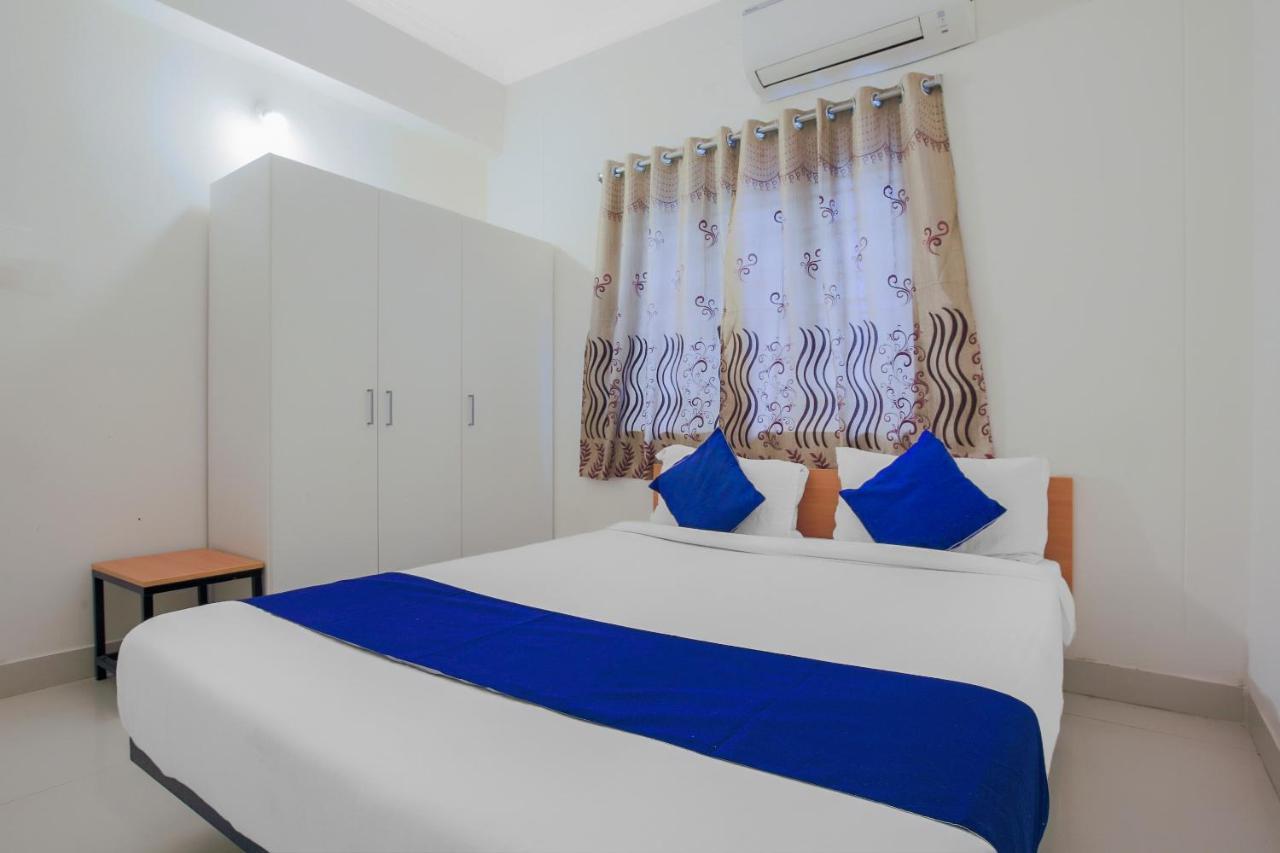 Oyo Silverkey 74581 Nallagandla Hotel Хидерабад Екстериор снимка