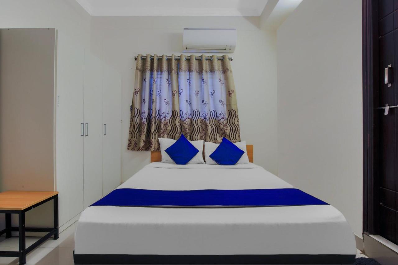 Oyo Silverkey 74581 Nallagandla Hotel Хидерабад Екстериор снимка