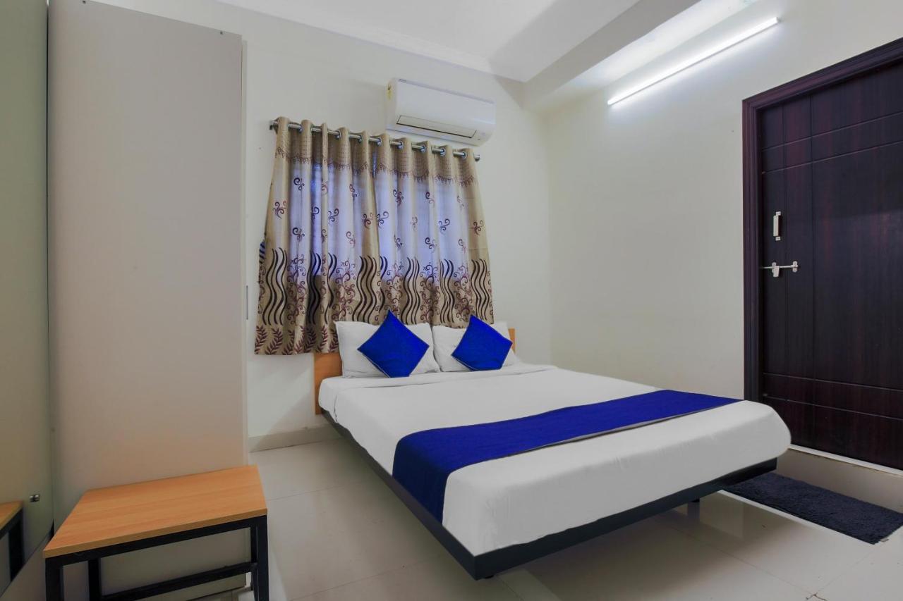 Oyo Silverkey 74581 Nallagandla Hotel Хидерабад Екстериор снимка