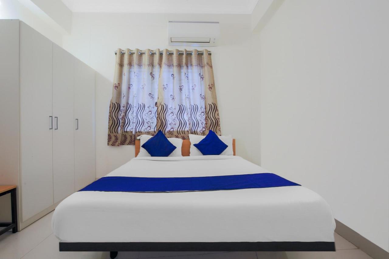 Oyo Silverkey 74581 Nallagandla Hotel Хидерабад Екстериор снимка