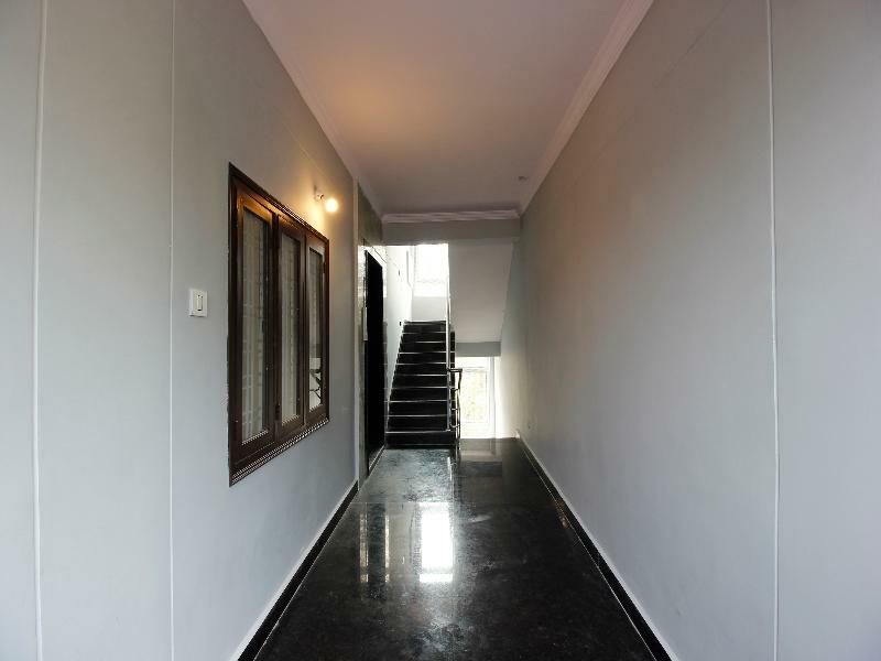 Oyo Silverkey 74581 Nallagandla Hotel Хидерабад Екстериор снимка
